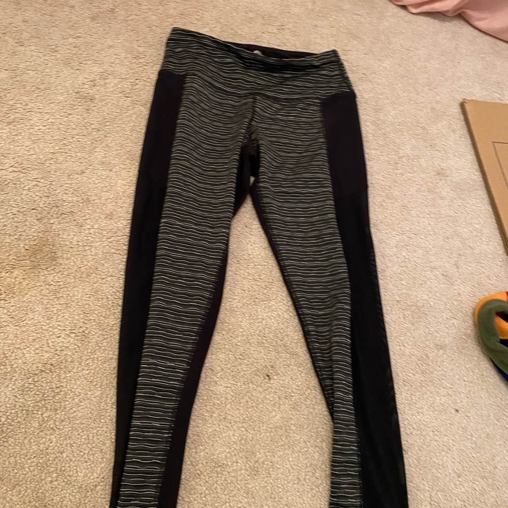 partially mesh leggings